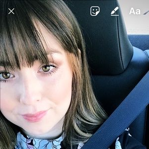 Meet your Posher, Crystal